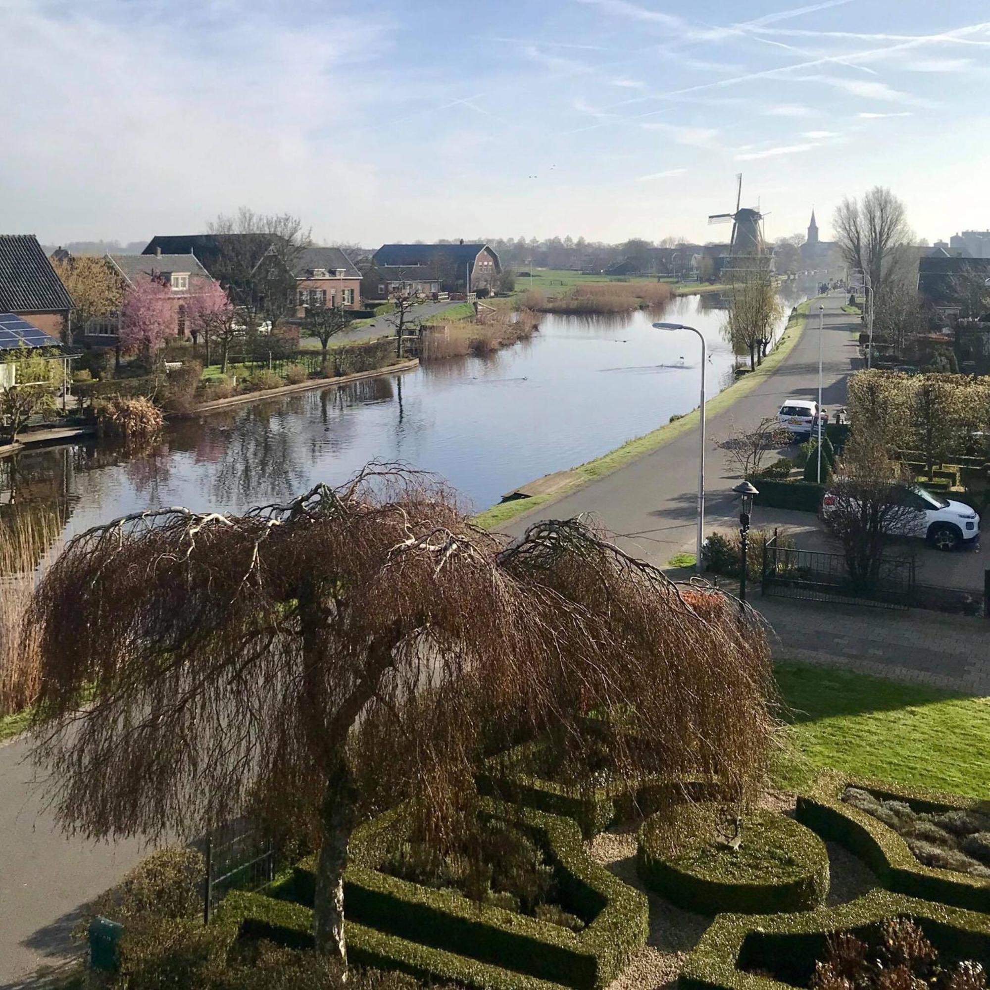 De Ouwe Meulen Villa Bleskensgraaf Buitenkant foto